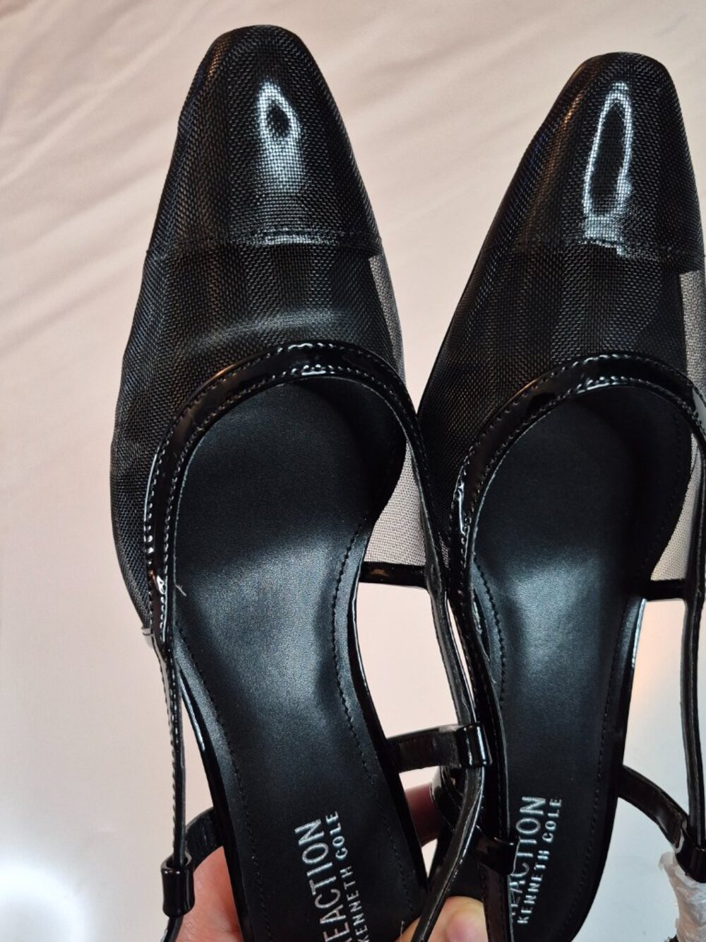 Kenneth Cole Reaction Women's Maggie Black Mesh, Size 7, Kitten Heel, Toe, NEW - Picture 6 of 10